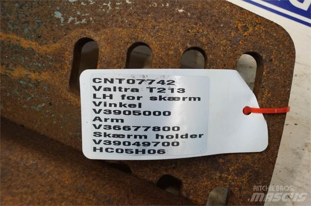 Valtra T213 Ostala oprema za traktore