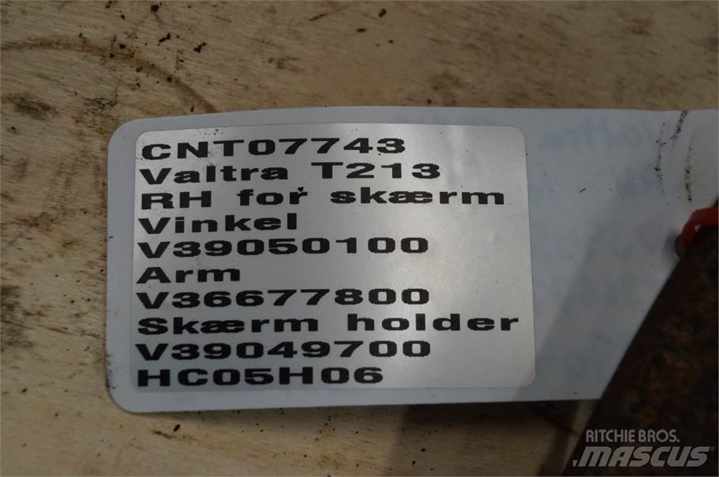 Valtra T213 Ostala oprema za traktore