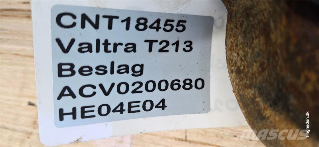 Valtra T213 Ostala oprema za traktore