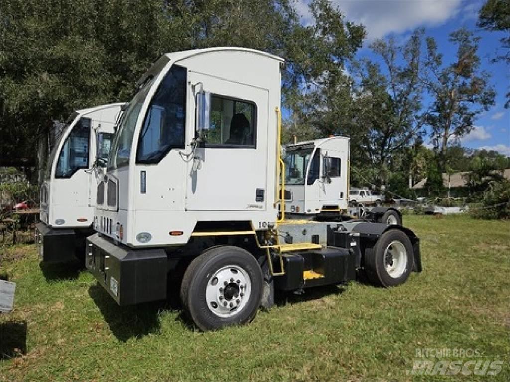 Autocar ACTT42 Vučna vozila