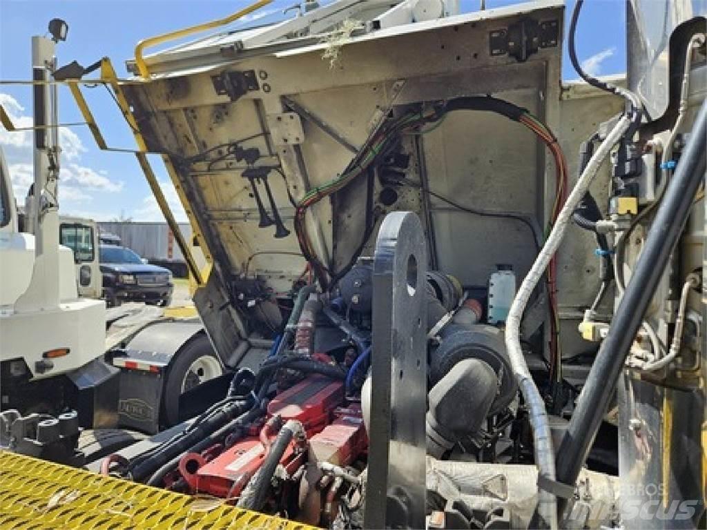 Autocar ACTT42 Vučna vozila