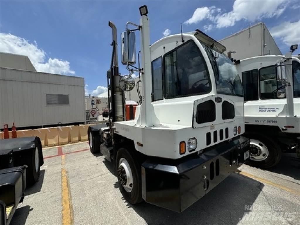 Autocar ACTT42 Vučna vozila