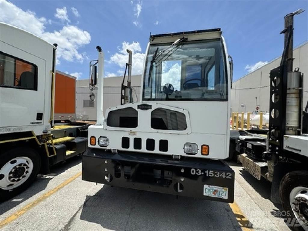 Autocar ACTT42 Vučna vozila