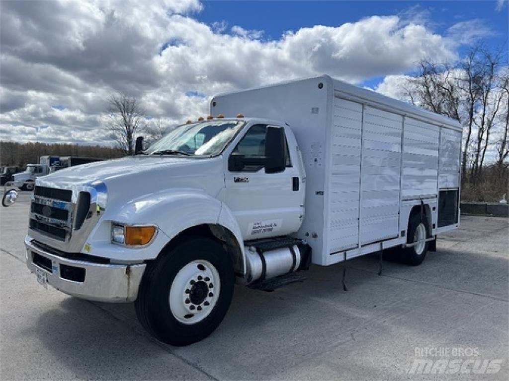 Ford F750 Kamioni za prijevoz pića