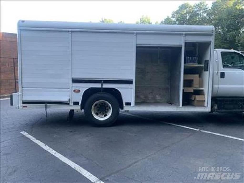 Ford F750 Kamioni za prijevoz pića