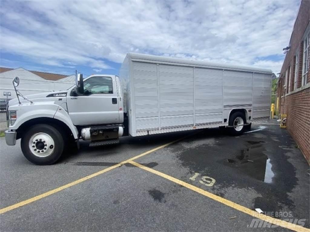 Ford F750 Kamioni za prijevoz pića