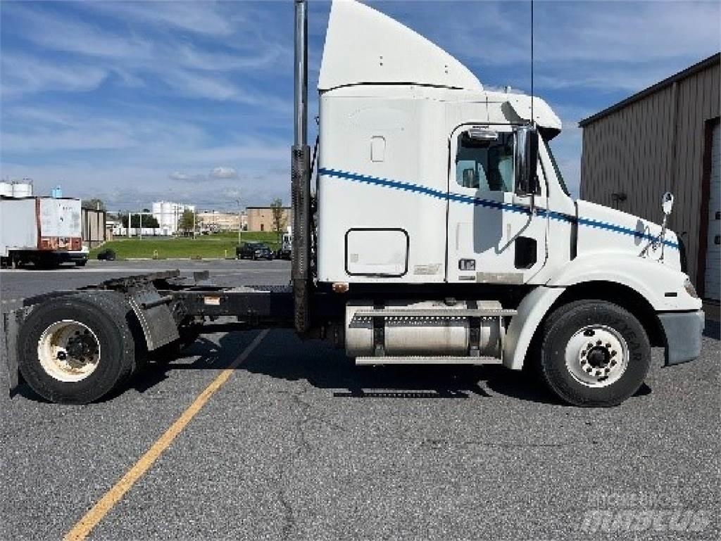 Freightliner CL112 Traktorske jedinice