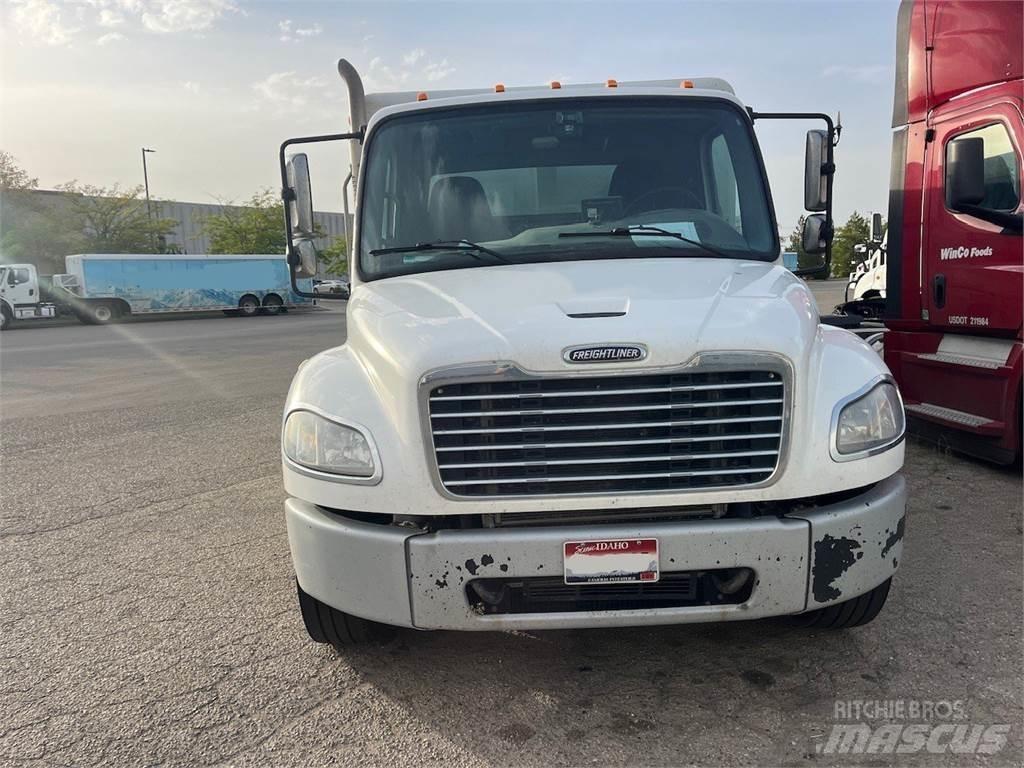 Freightliner M2 Kamioni za prijevoz pića