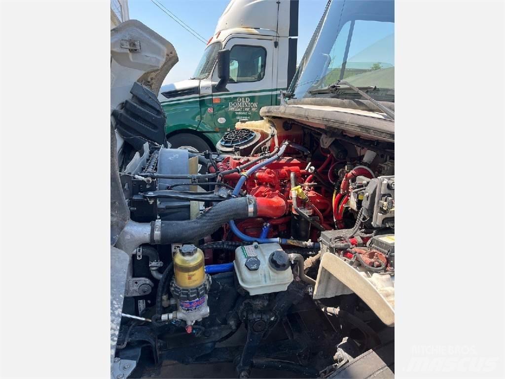 Freightliner M2 Kamioni za prijevoz pića