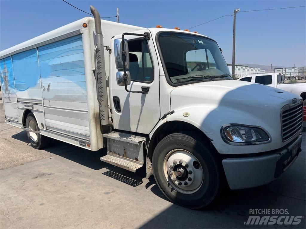 Freightliner M2 Kamioni za prijevoz pića