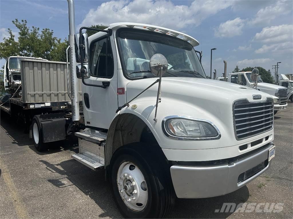 Freightliner M2 106 Traktorske jedinice
