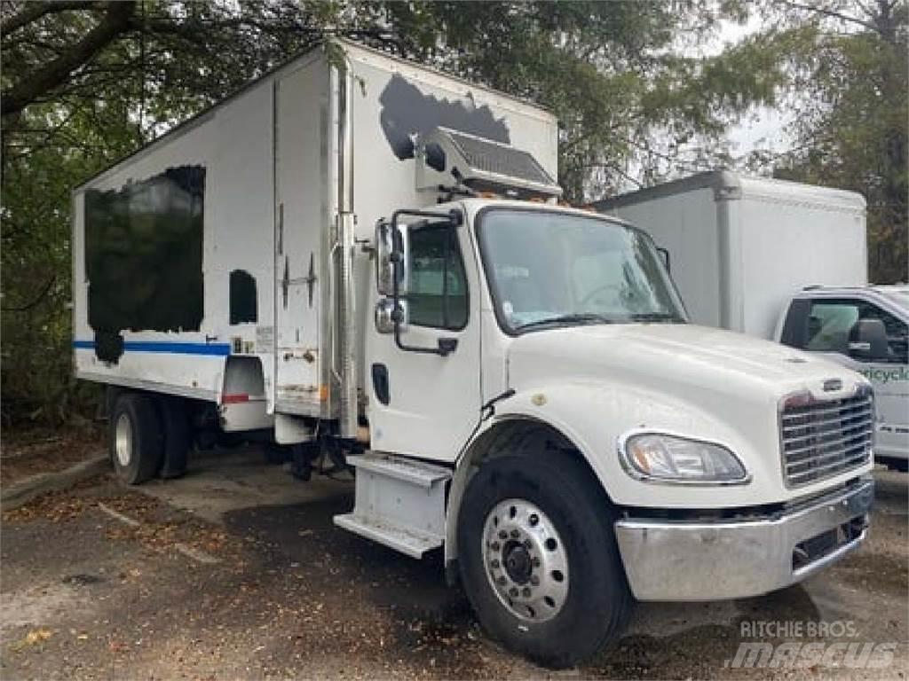 Freightliner M2-106 Sanduk kamioni