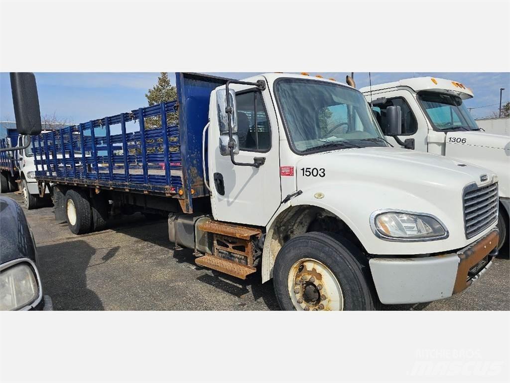 Freightliner M2 106 Kamioni sa otvorenim sandukom