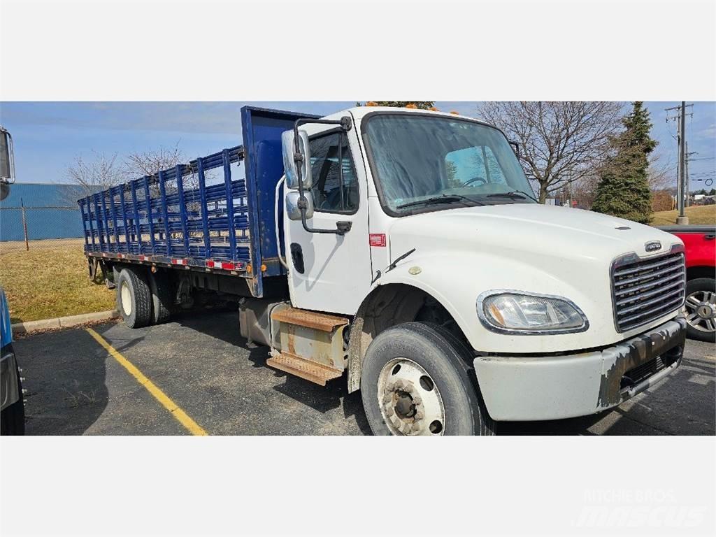 Freightliner M2 106 Kamioni sa otvorenim sandukom