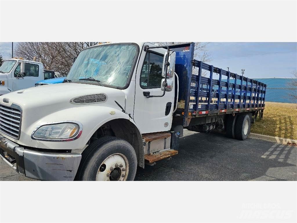 Freightliner M2 106 Kamioni sa otvorenim sandukom