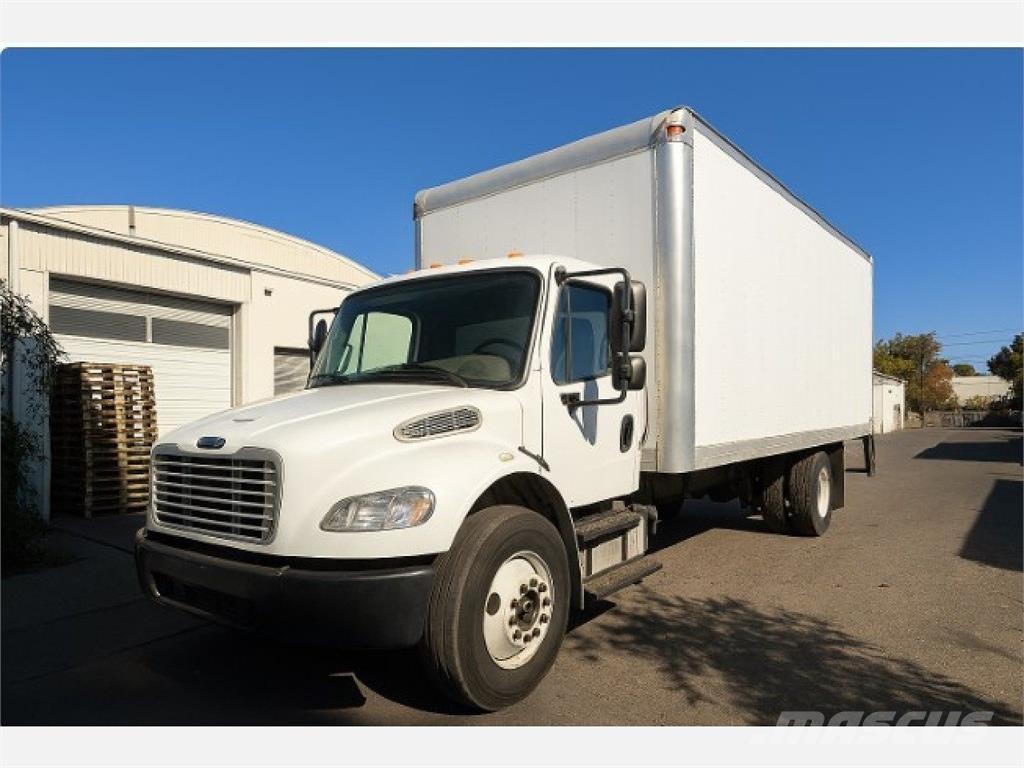 Freightliner M2 106 Sanduk kamioni