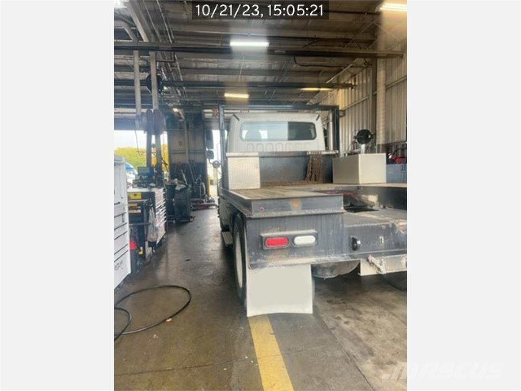 Freightliner M2 112 Komunalna vozila