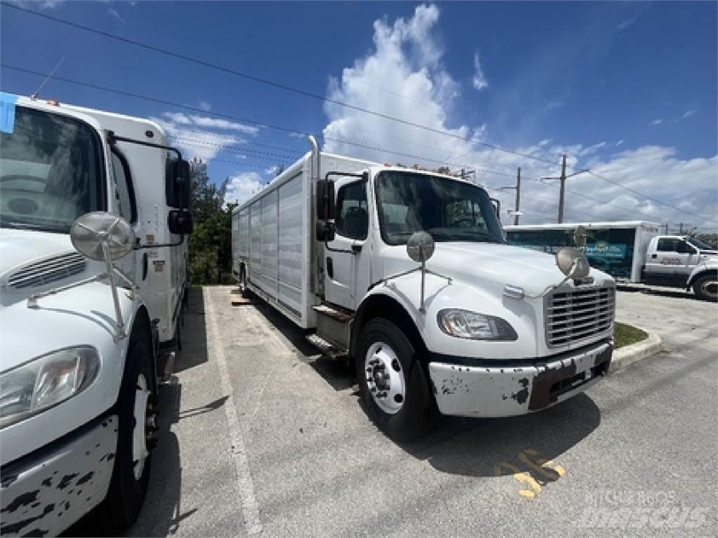 Freightliner M2106 Kamioni za prijevoz pića
