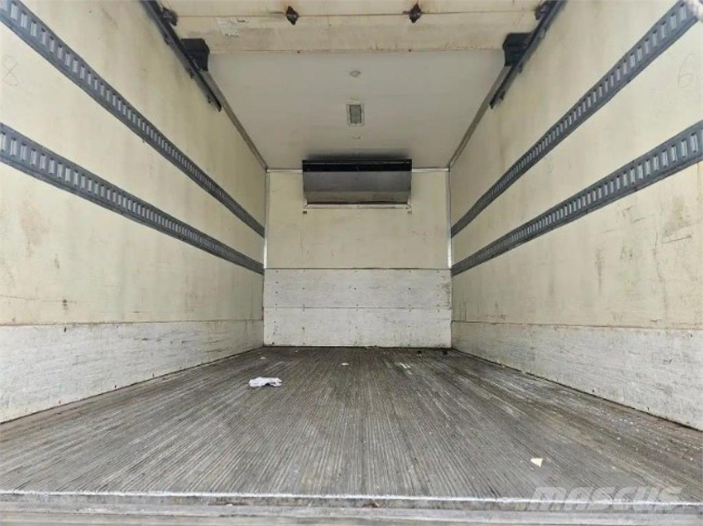Hino 195 Kamioni hladnjače