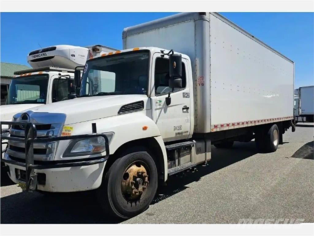 Hino 268 Sanduk kamioni
