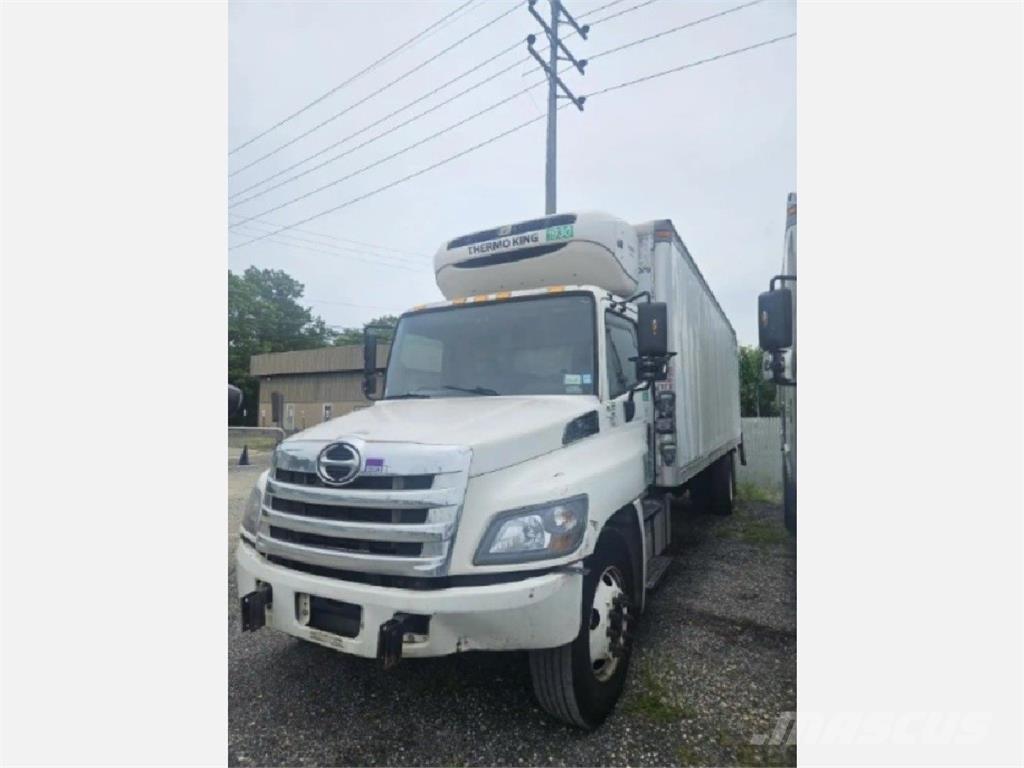 Hino 338 Kamioni hladnjače