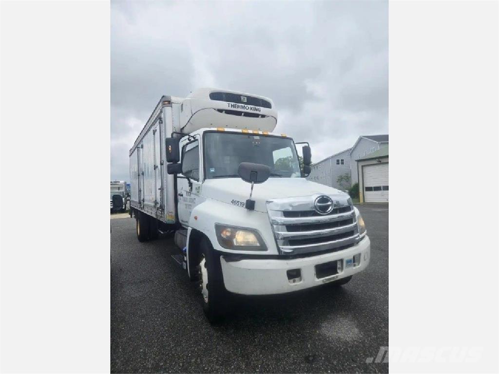 Hino 338 Kamioni hladnjače