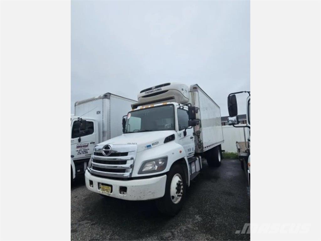 Hino 338 Kamioni hladnjače