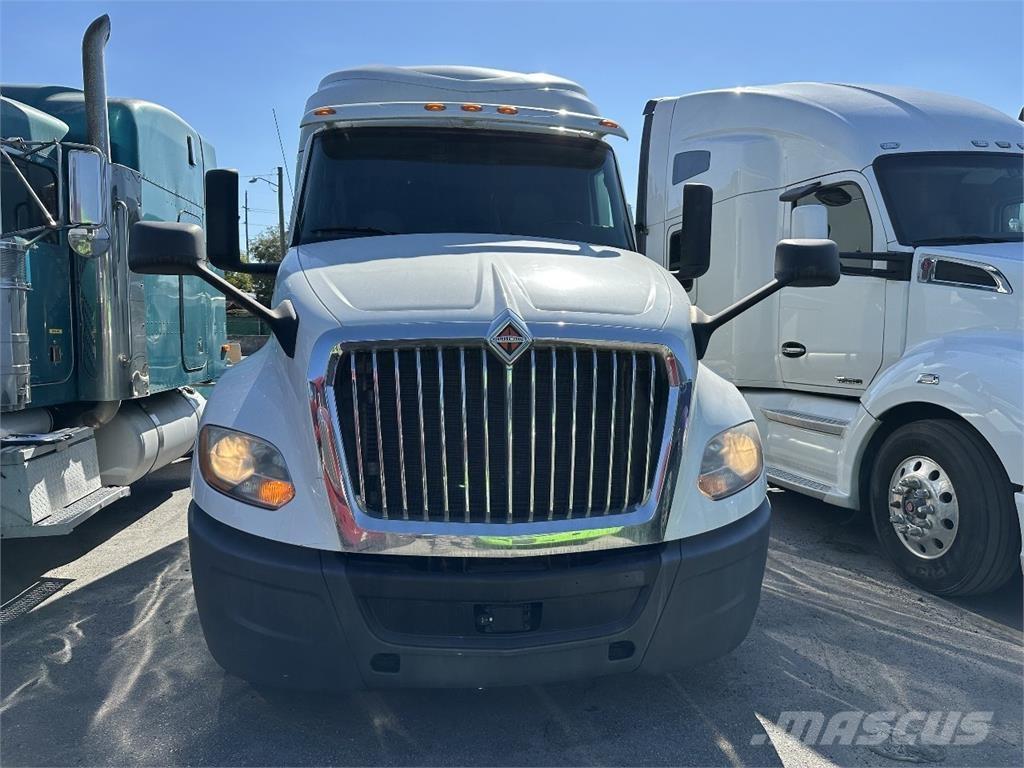 International LT625 Traktorske jedinice