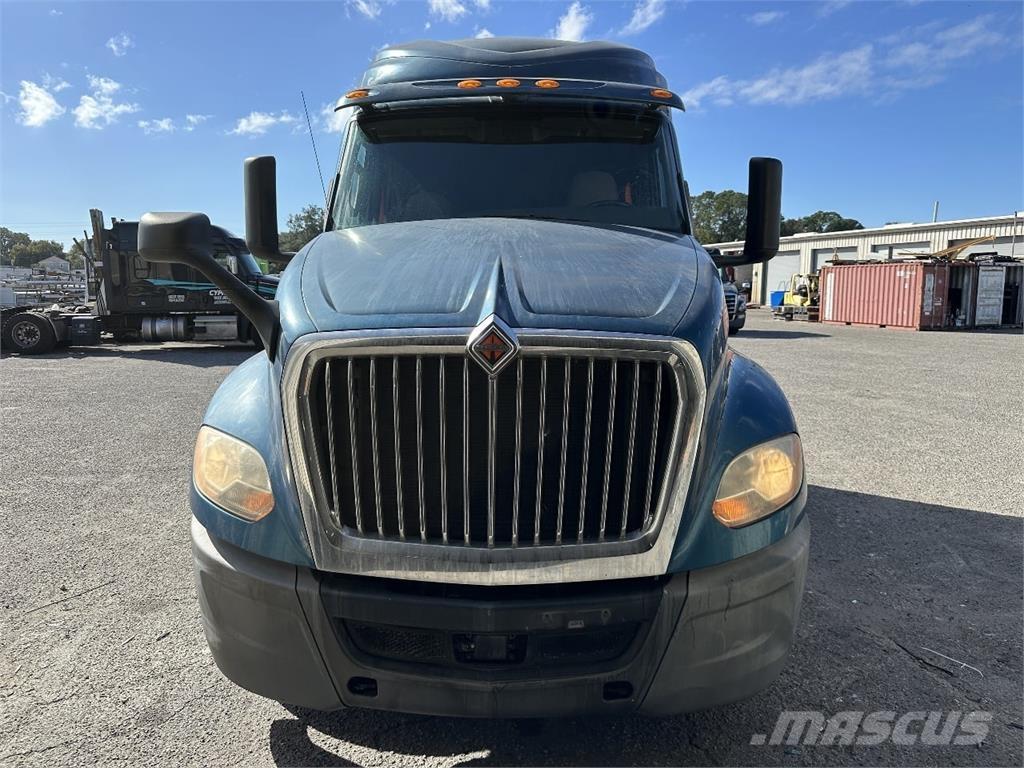 International LT625 Traktorske jedinice