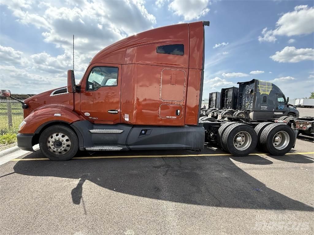 Kenworth T680 Traktorske jedinice
