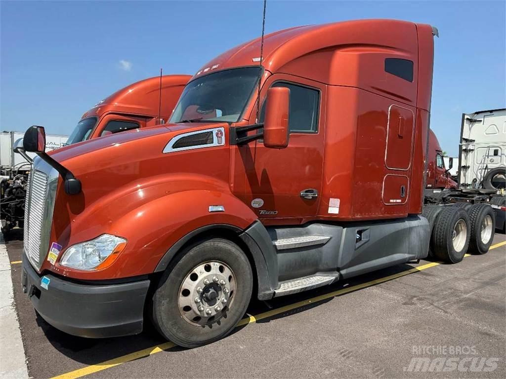 Kenworth T680 Traktorske jedinice