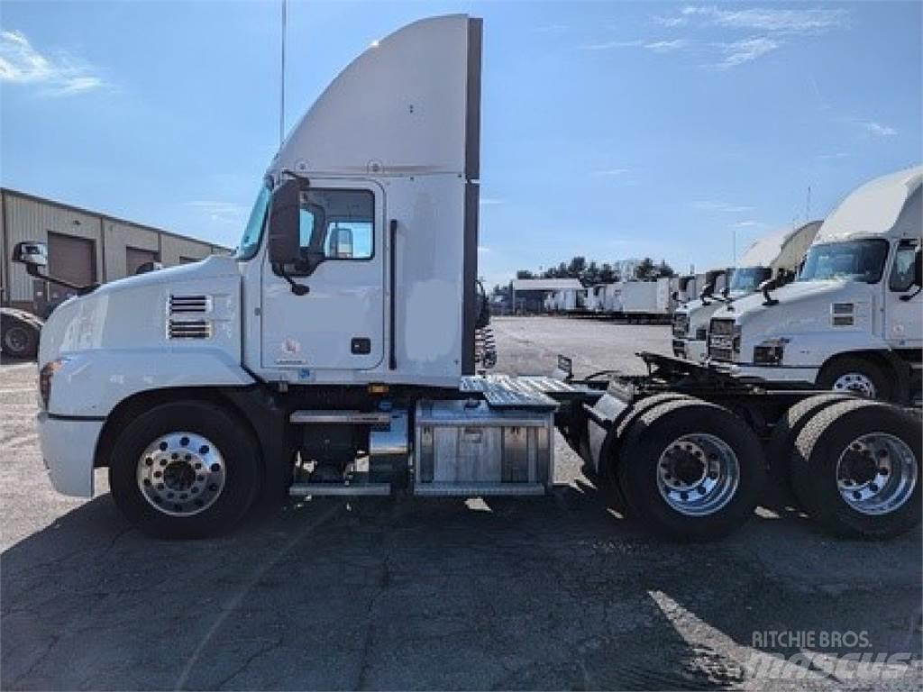 Mack AN64T Traktorske jedinice