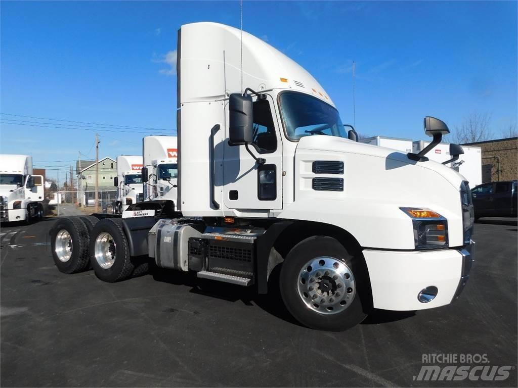 Mack AN64T Traktorske jedinice