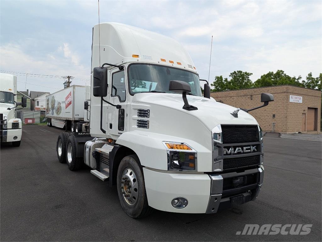Mack AN64T Traktorske jedinice