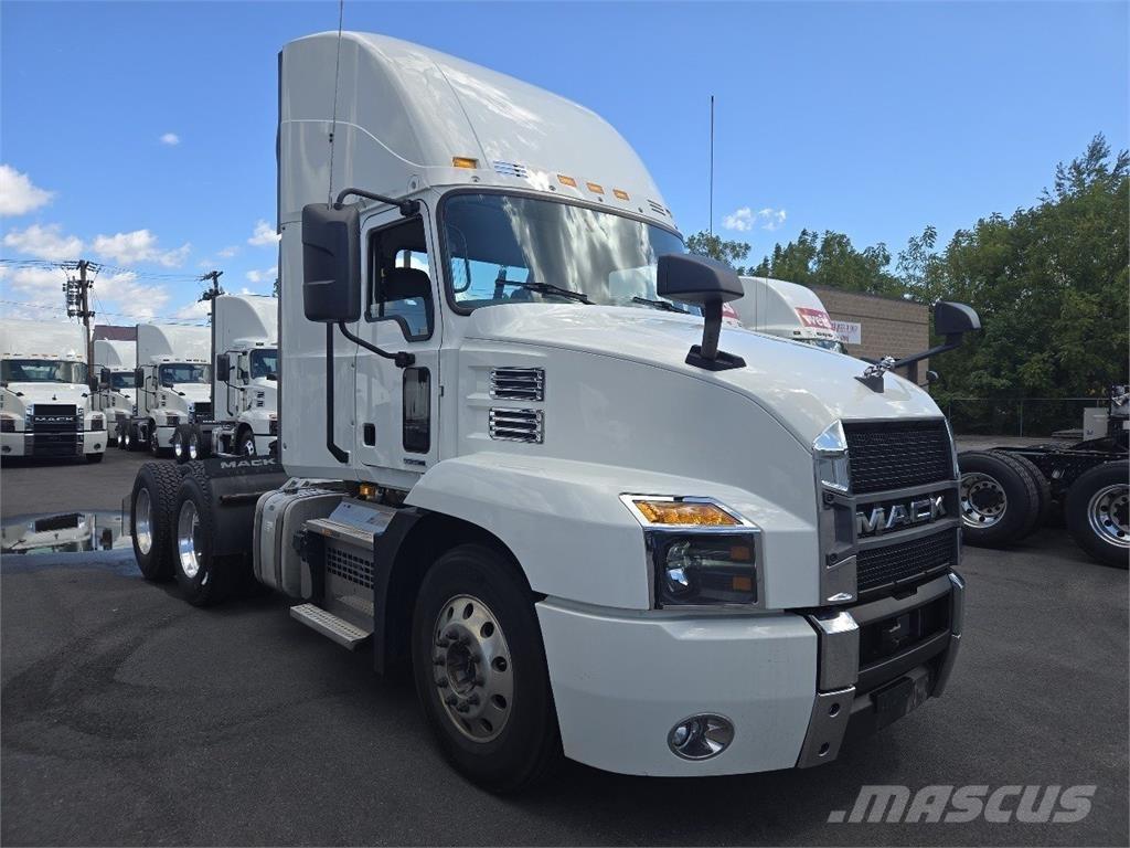Mack AN64T Traktorske jedinice