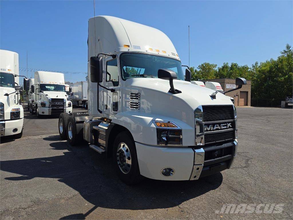 Mack AN64T Traktorske jedinice