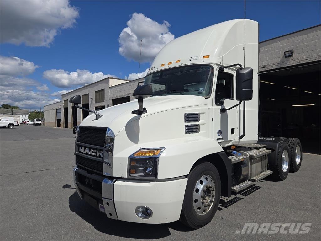 Mack AN64T Traktorske jedinice