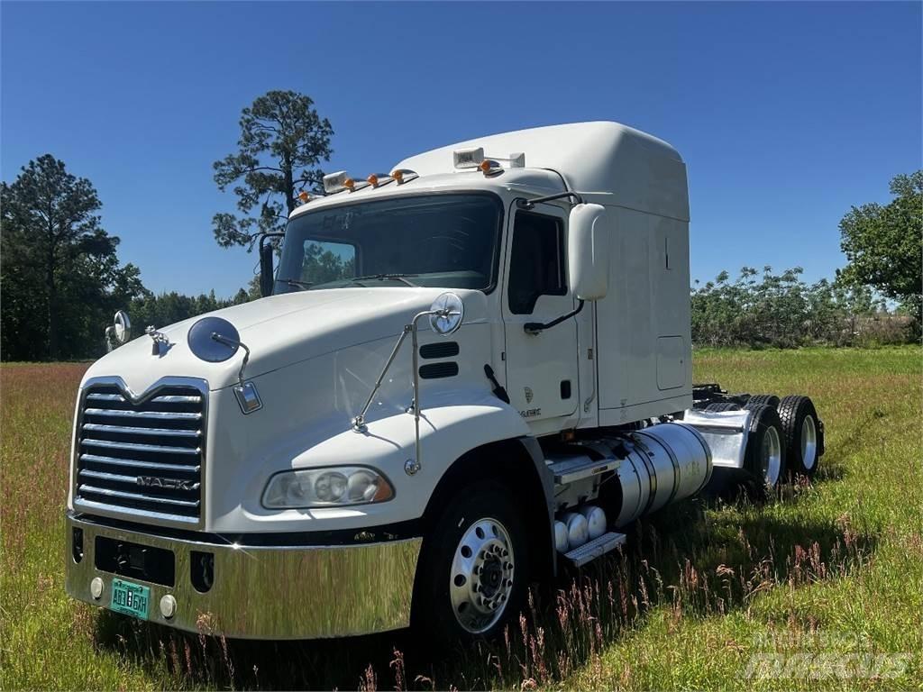 Mack CXU 613 Traktorske jedinice