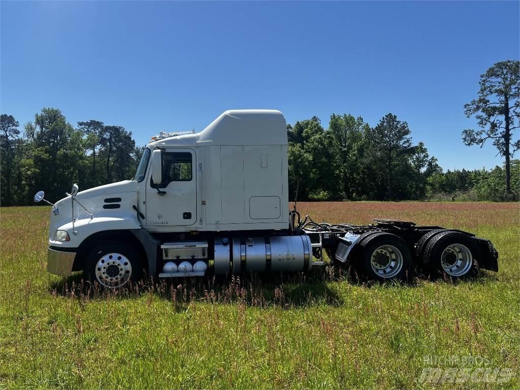 Mack CXU 613 Traktorske jedinice