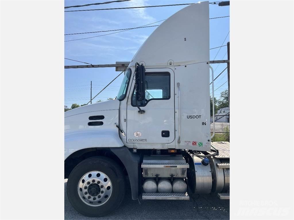 Mack CXU613 Traktorske jedinice