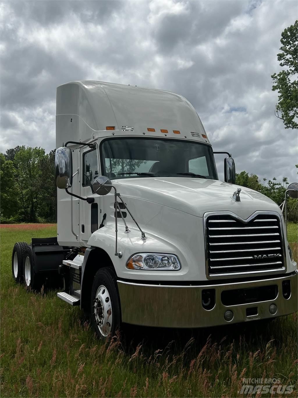 Mack CXU613 Traktorske jedinice