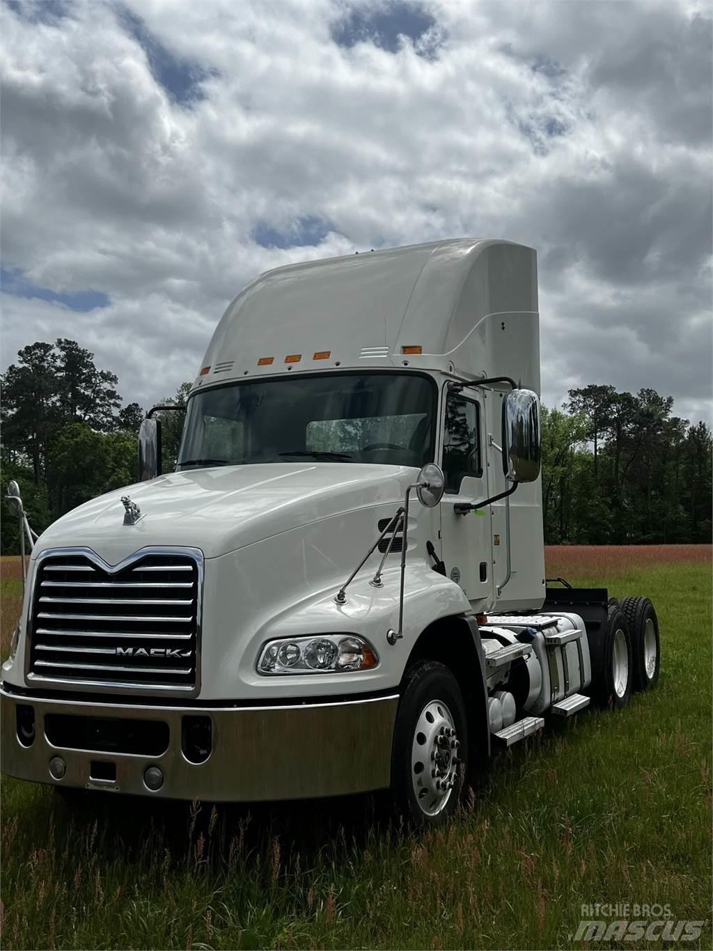 Mack CXU613 Traktorske jedinice