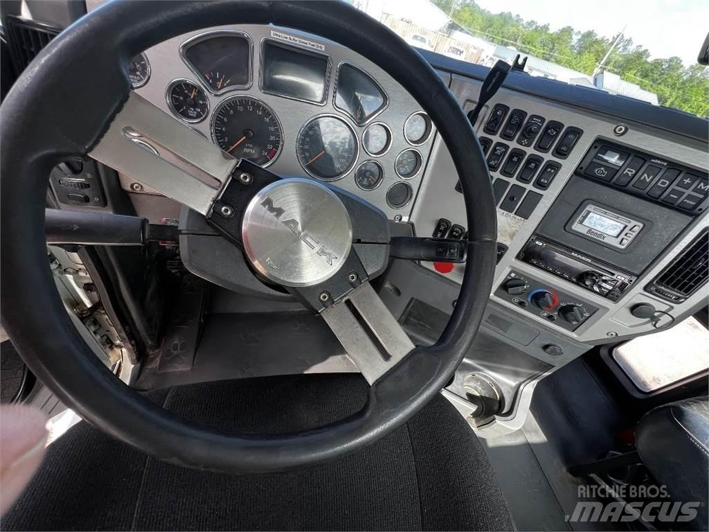 Mack CXU613 Traktorske jedinice