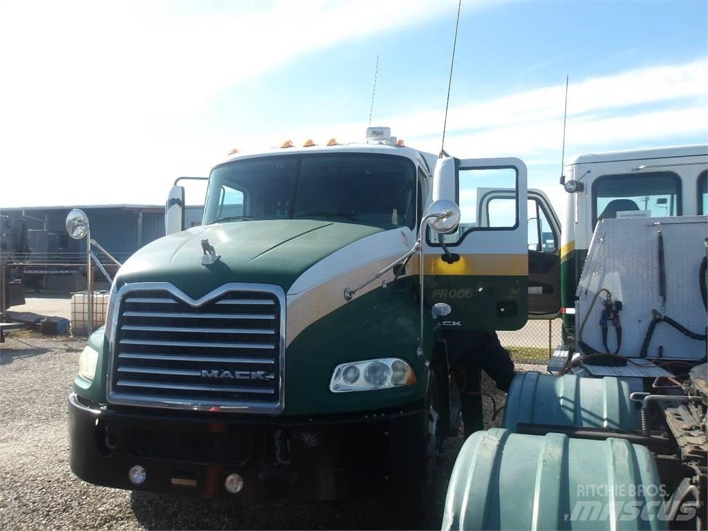 Mack CXU613 Traktorske jedinice