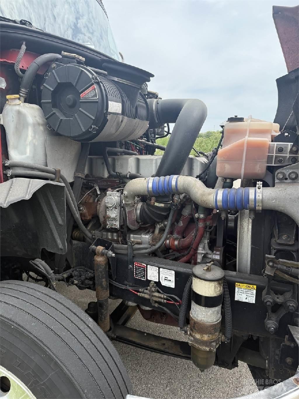 Mack CXU613 Traktorske jedinice