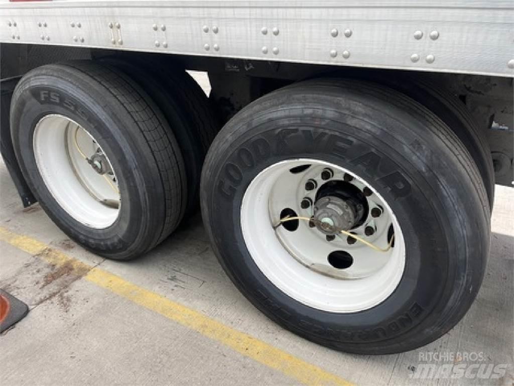 Utility VS2DX 36' Sanduk prikolice