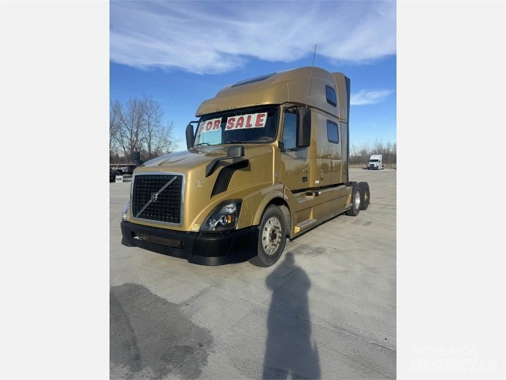 Volvo VNL 780 Traktorske jedinice