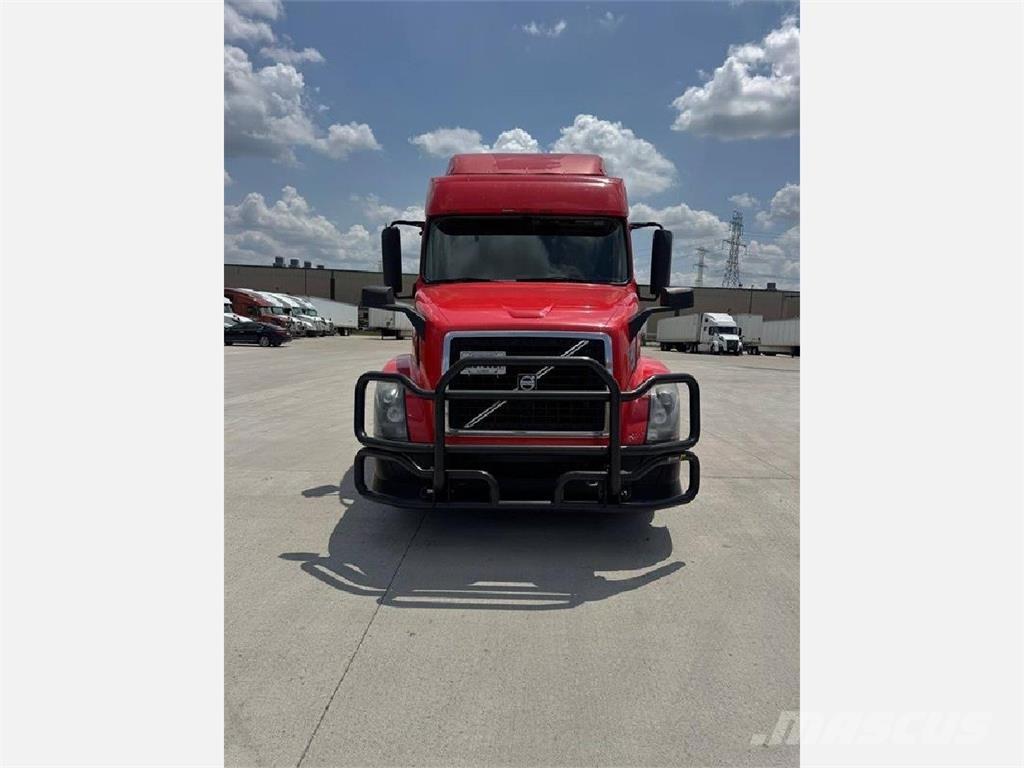 Volvo VNL 860 Traktorske jedinice