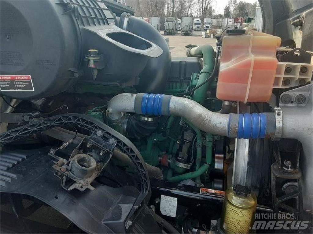 Volvo VNL64T670 Traktorske jedinice