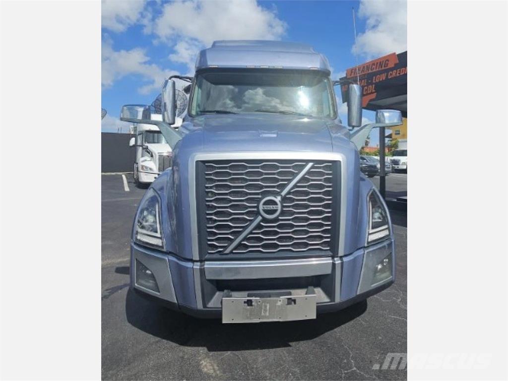 Volvo VNL64T760 Traktorske jedinice